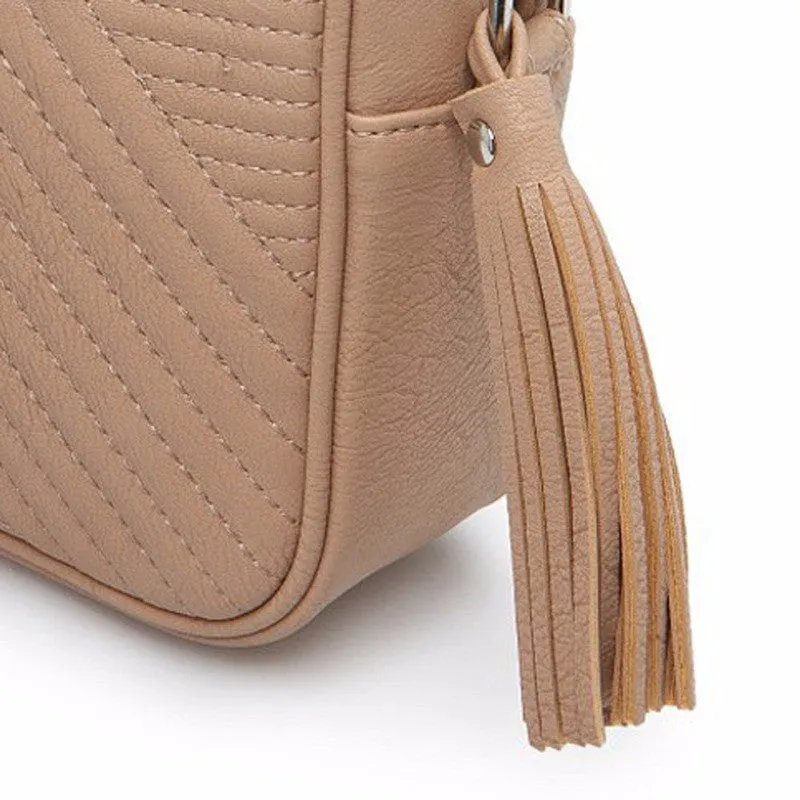 2018 MOJOYCE Small Bag Women Candy Color Tassel Messenger Bags Female Handbag Shoulder Bag Flap Solid Simple Casual Bolsos Mujer