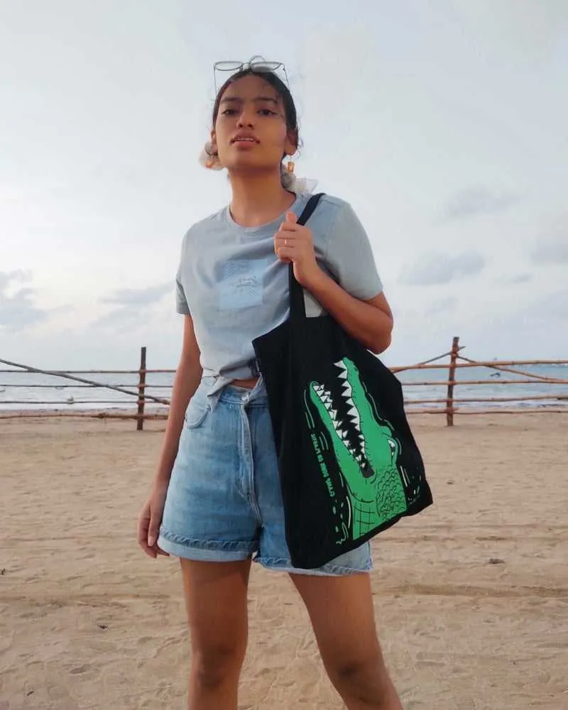 Zipper Tote Bag - Hungry Crocs
